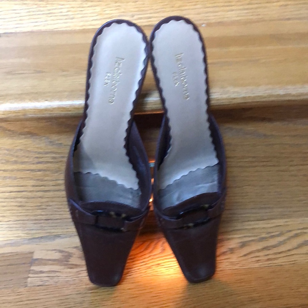 Liz Claiborne brown leather mules, Size 8, narrow